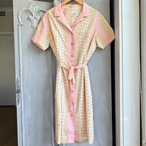 Vintage 70s City Scene Paisley Shirtdress Pink Cream Belted Button Front Large